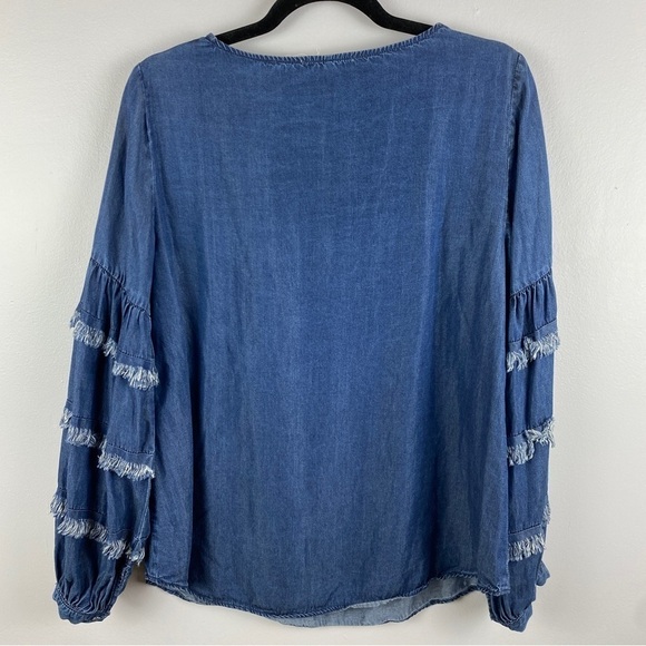 JANE & Delancey Chambray Lyocell Boho Tiered Fringe Sleeves Top Medium - Picture 2 of 10